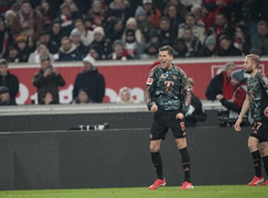 C罗在拜仁比赛中大比分获胜,重要助攻引发热议! C罗在拜仁比赛中大比分获胜,重要助攻引发热议!