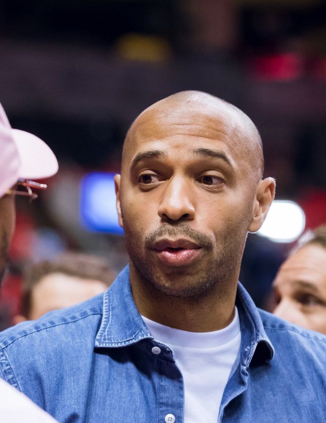 转折点多伦多猛龙强势反弹；中超转会期攻防权衡；媒体盛赞；球探报告显示潜力的简单介绍